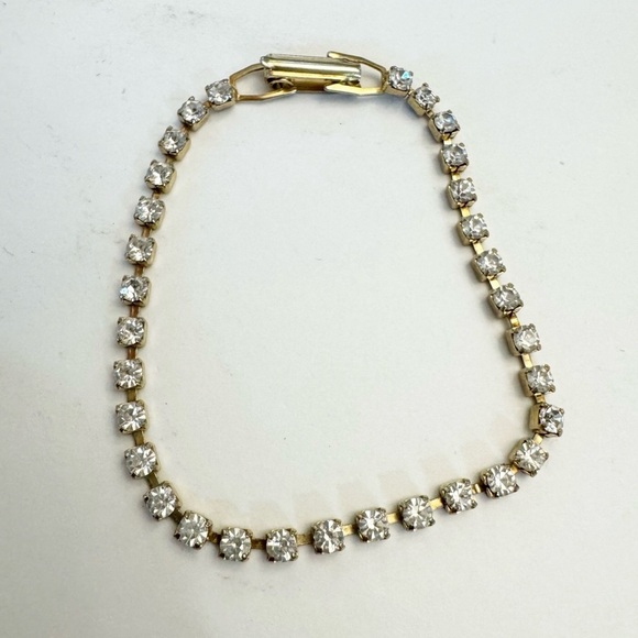 Vintage Blue Monet Signed & Unbranded Clear Tennis Bracelet Gold Tone Set - Picture 6 of 15